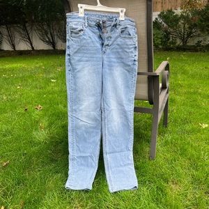 American Eagle Light Wash Straight Leg Jeans